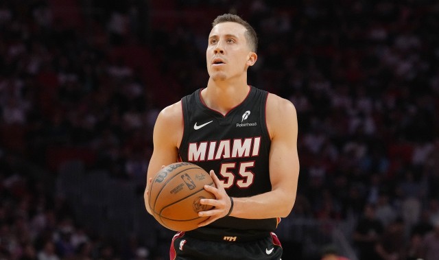 邓罗：能加盟活塞我很兴奋 虽然最近忙得像旋风一样但很有意思